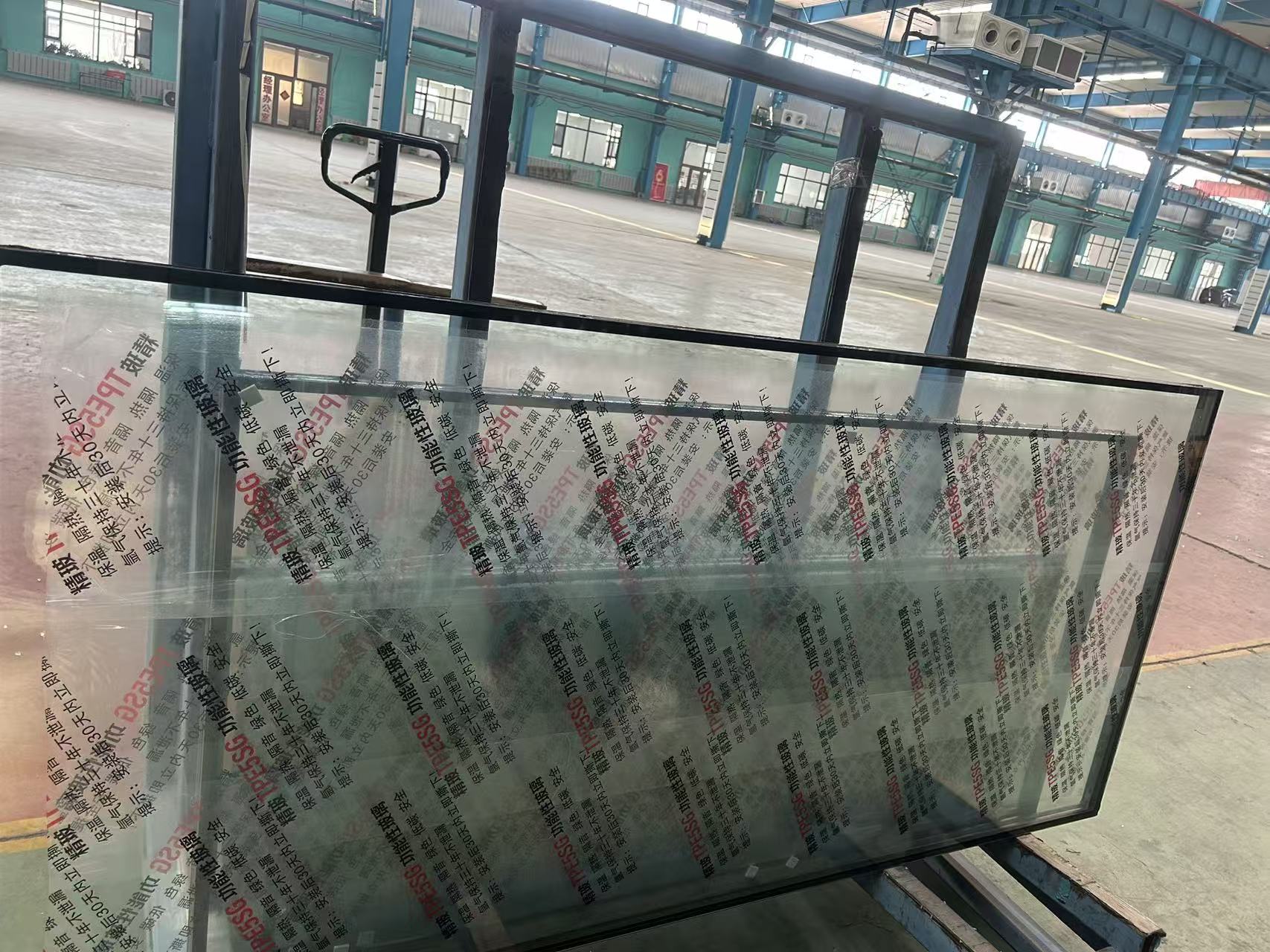 贵阳市玻璃源头工厂隔热玻璃 - 厂家